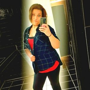 Meet your Posher, Brittney